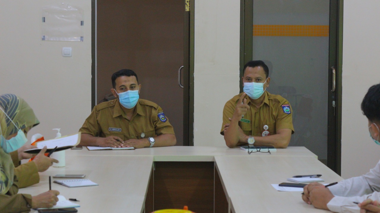 RAPAT PERDANA SUBBAG UMPEG & RT BERSAMA KASUBBAG BARU